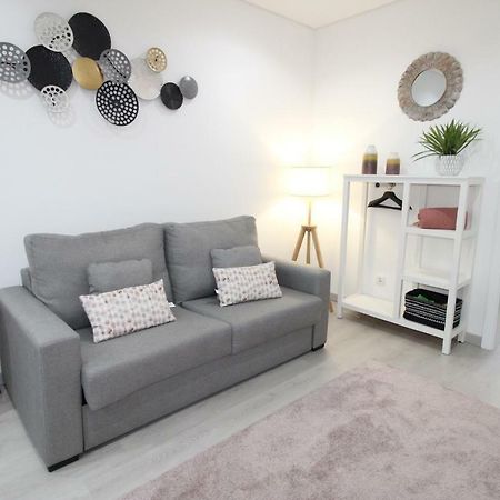 Apartamento Moderno Nas Olaias A 5 Minutos Da Faculdade Isel E Ist Lissabon Buitenkant foto