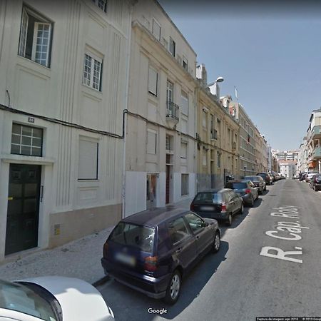 Apartamento Moderno Nas Olaias A 5 Minutos Da Faculdade Isel E Ist Lissabon Buitenkant foto
