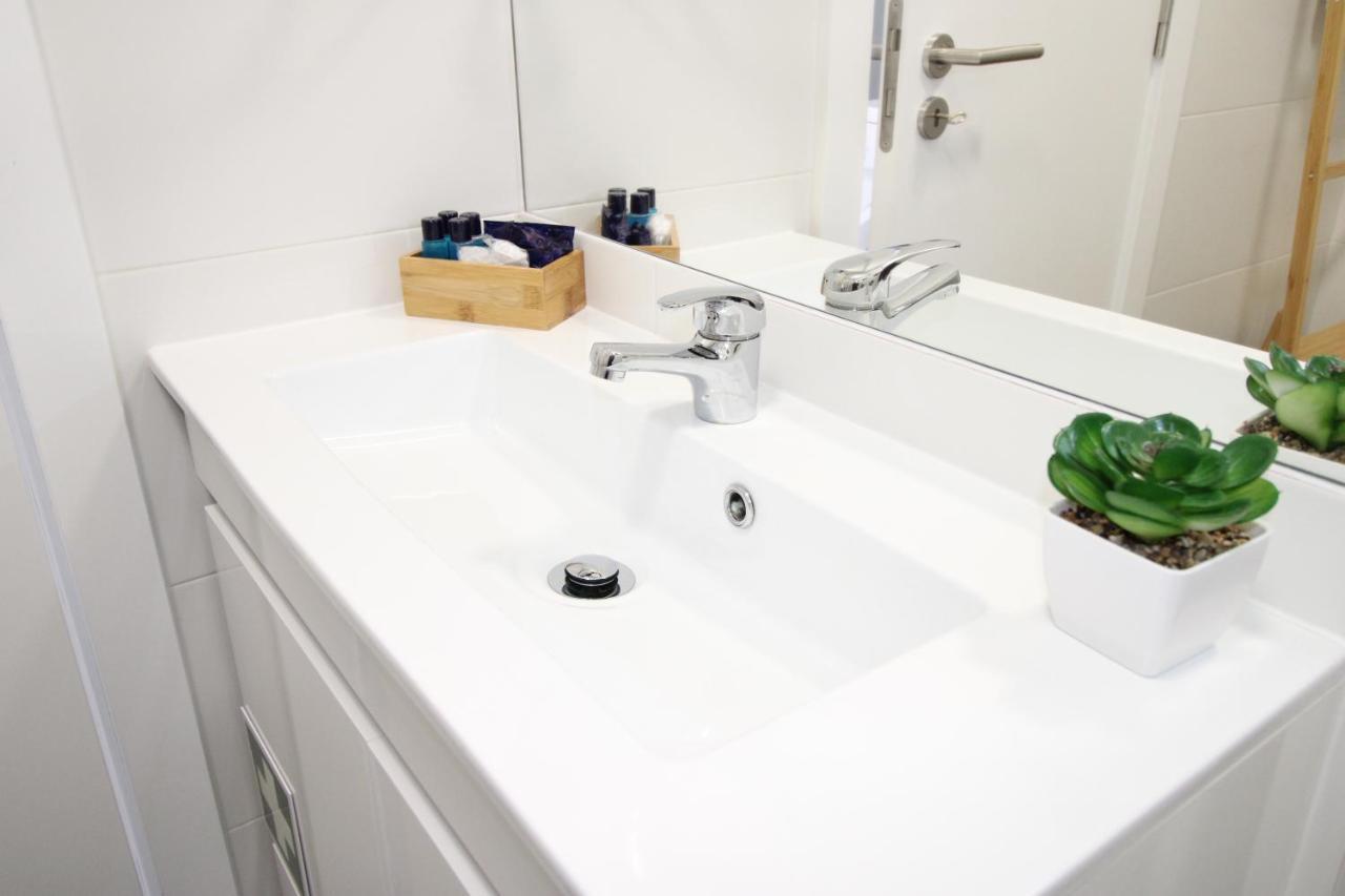 Apartamento Moderno Nas Olaias A 5 Minutos Da Faculdade Isel E Ist Lissabon Buitenkant foto